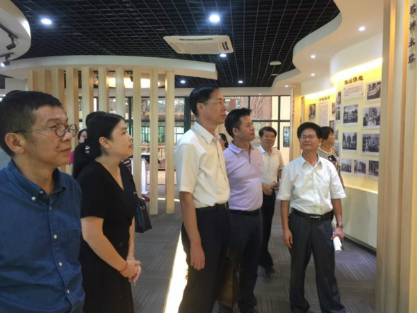 1505986488643669.jpg 1.jpg