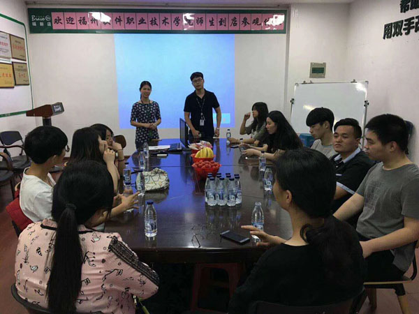 1525747968976821.jpg 03.jpg